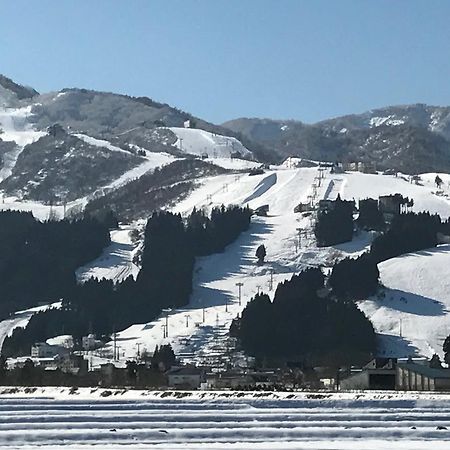 North Point Lodge Minamiuonuma Экстерьер фото
