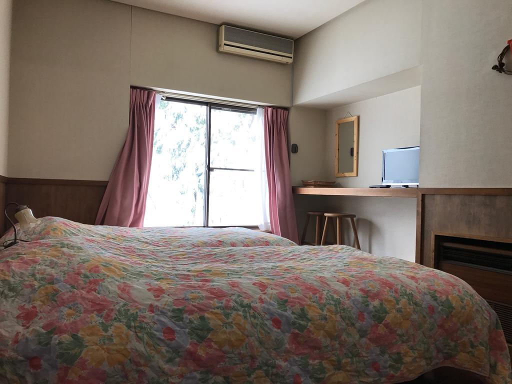 North Point Lodge Minamiuonuma Экстерьер фото